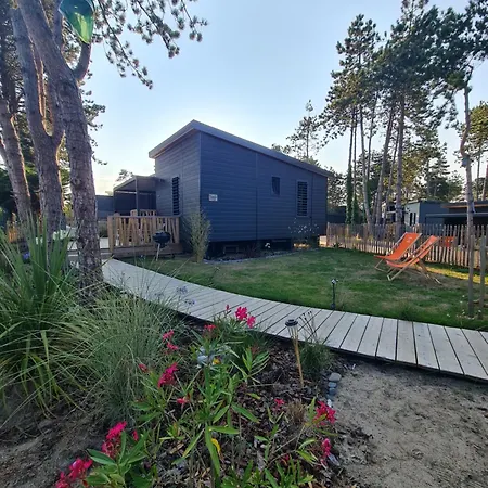 Pour 6 Personnes Avec Piscine Couverte Et Chauffée à 300 M De La Avec Wi-fi Et Climatisé , 3 * Jullouville