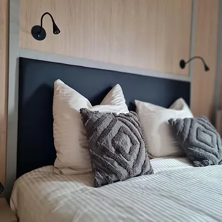 Dom wakacyjny Pour 6 Personnes Avec Piscine Couverte Et Chauffee A 300 M De La Avec Wi-fi Et Climatise , 3