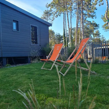 Dom wakacyjny Pour 6 Personnes Avec Piscine Couverte Et Chauffee A 300 M De La Avec Wi-fi Et Climatise , 3 *