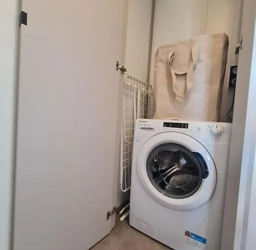 Pour 6 Personnes Avec Piscine Couverte Et Chauffee A 300 M De La Avec Wi-fi Et Climatise , 3 Σπίτι διακοπών *