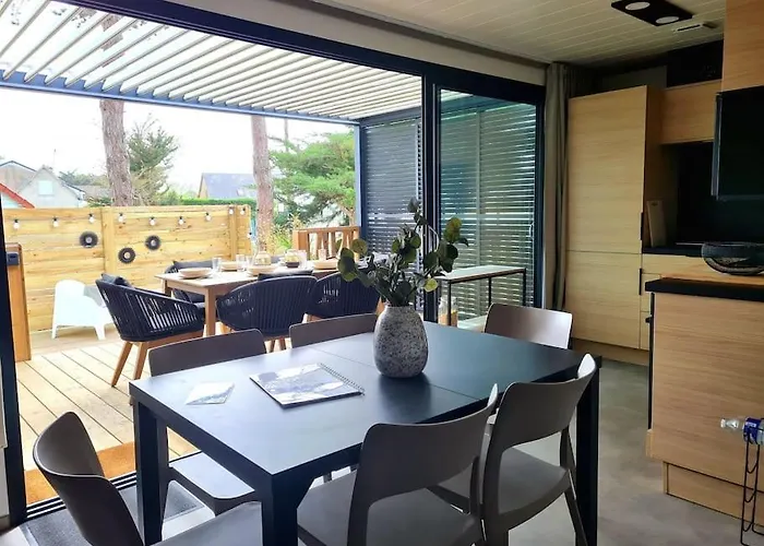 Σπίτι διακοπών Pour 6 Personnes Avec Piscine Couverte Et Chauffee A 300 M De La Avec Wi-fi Et Climatise , 3