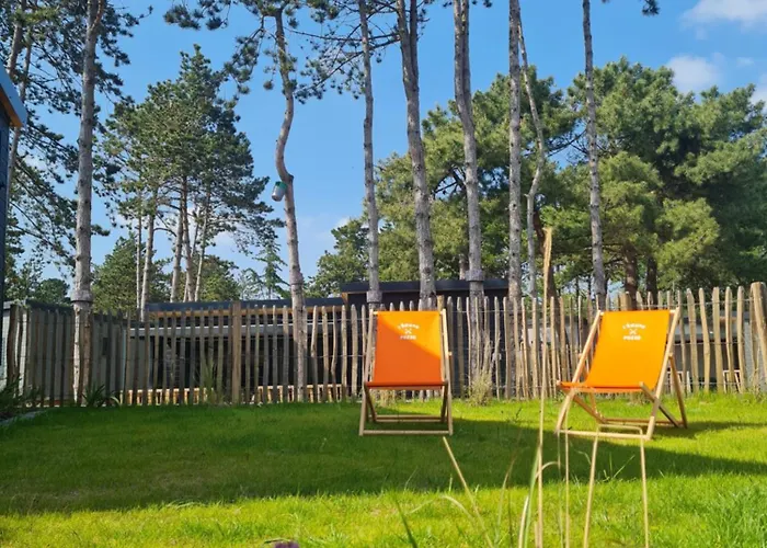 Pour 6 Personnes Avec Piscine Couverte Et Chauffee A 300 M De La Avec Wi-fi Et Climatise , 3 Jullouville-les-Pins